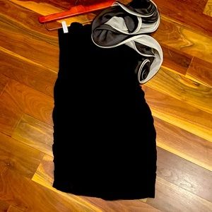 Marchesa Notte size 10 Black dress